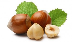 Beneficiile fructelor oleaginoase - alunele de padure